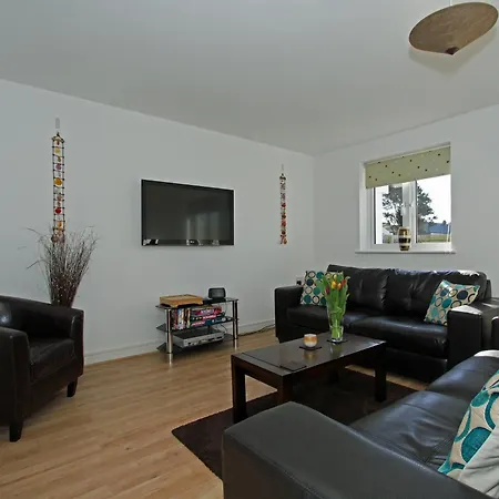 6 Jubilee Close Saint Merryn